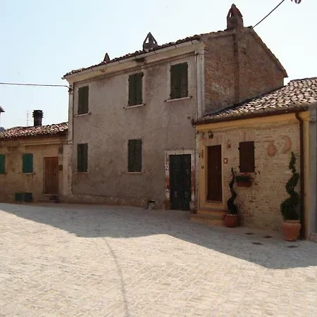 Semesterbostad Casa Vacanze Volponi Monte Fabbri